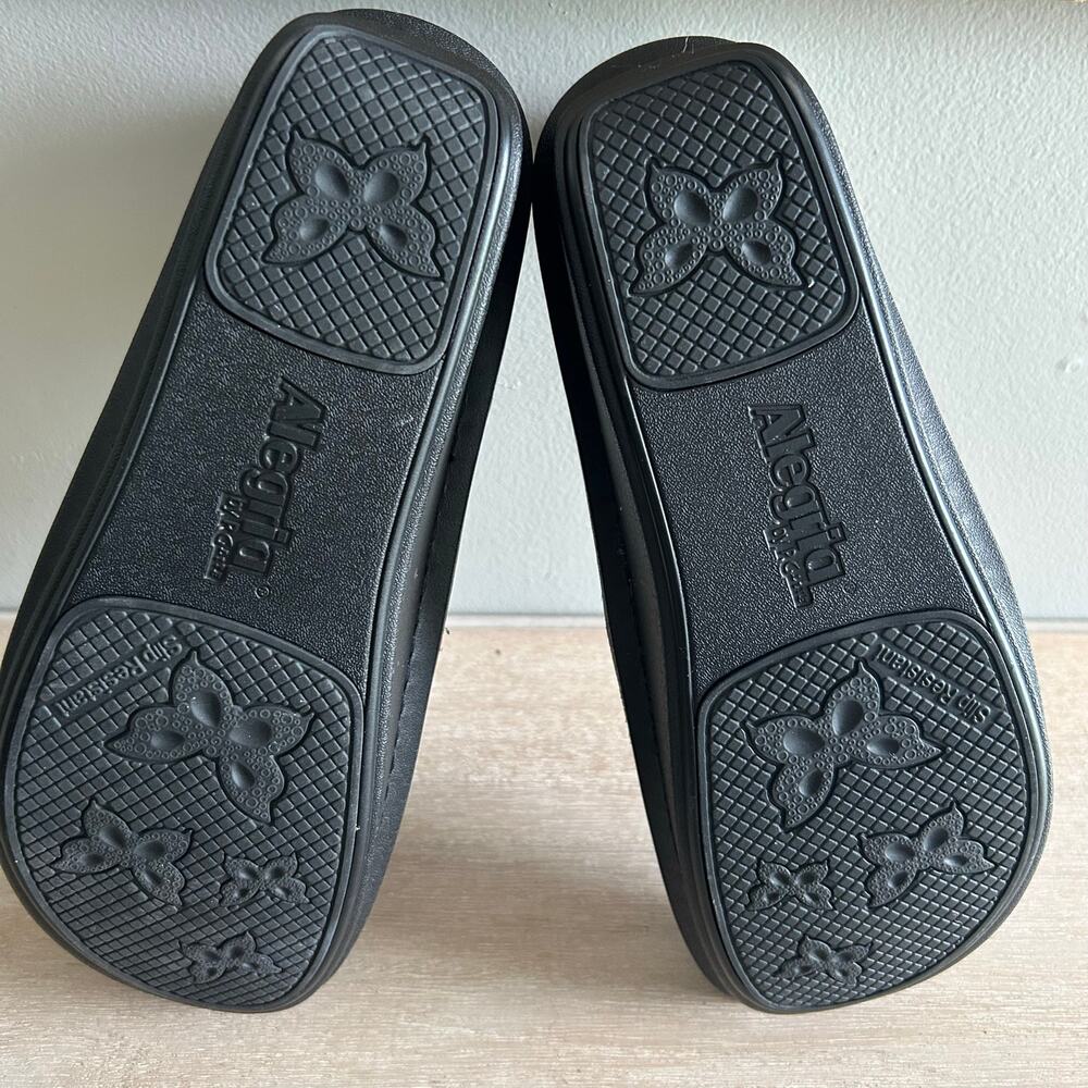 Alegria Women’s Black Leather Mule Clogs, Size 38 EU – Wedge Comfort Slip-Ons. - Picture 8 of 8